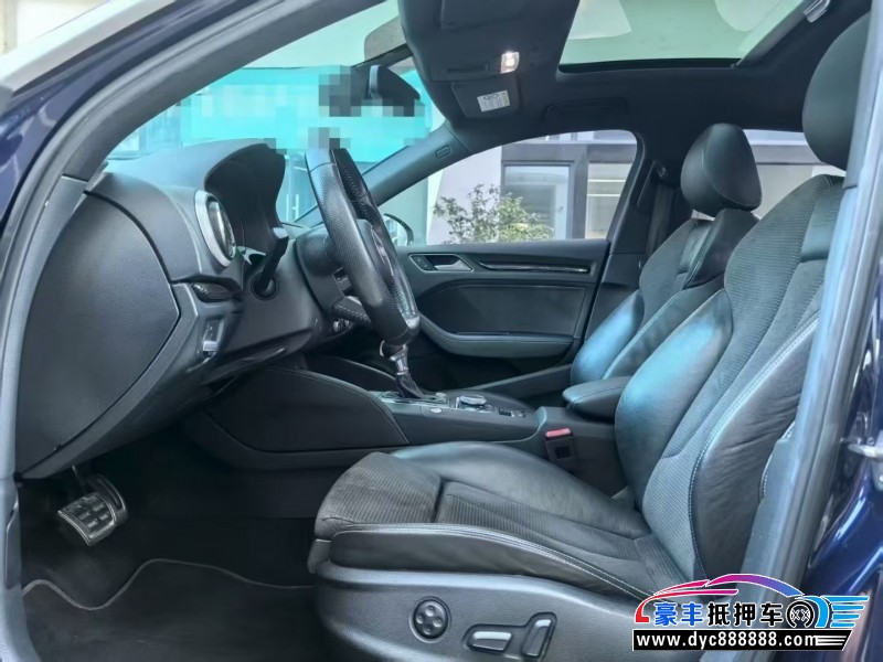 17年奥迪S3轿车抵押车出售