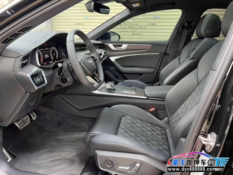 25年奥迪A6L轿车抵押车出售