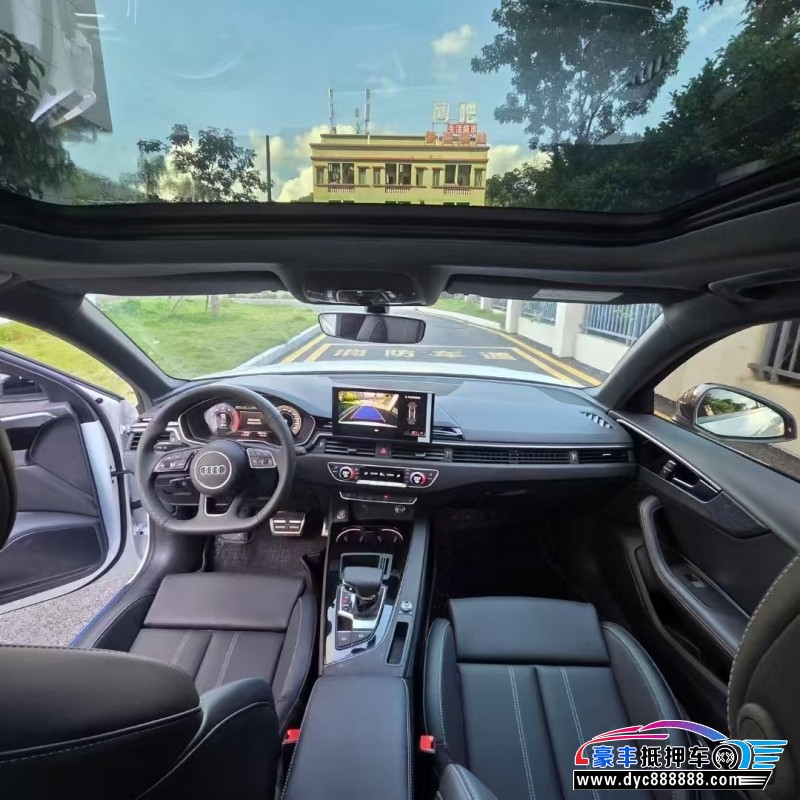 25年奥迪A4L轿车抵押车出售