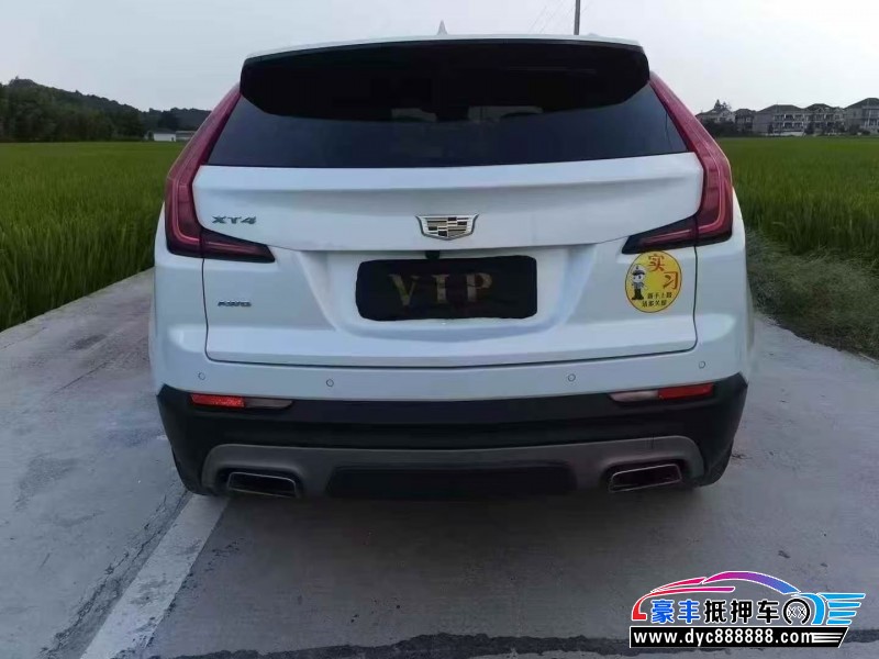 19年凯迪拉克XT4SUV抵押车出售