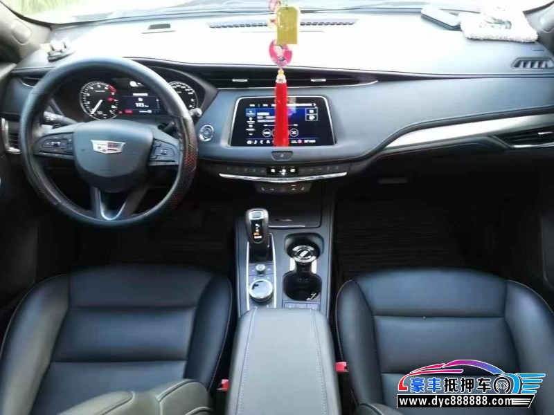 19年凯迪拉克XT4SUV抵押车出售