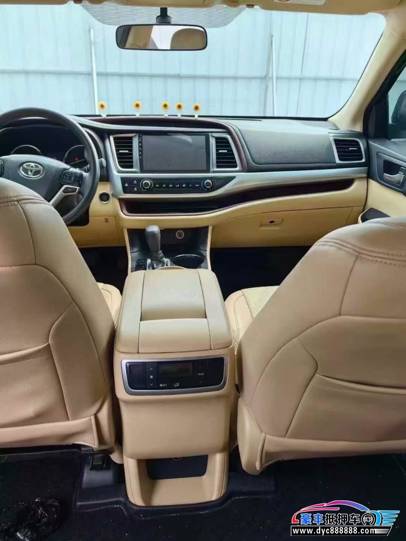 16年丰田汉兰达SUV抵押车出售