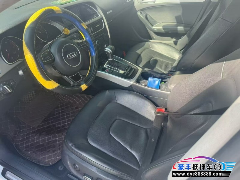 13年奥迪A5轿车抵押车出售