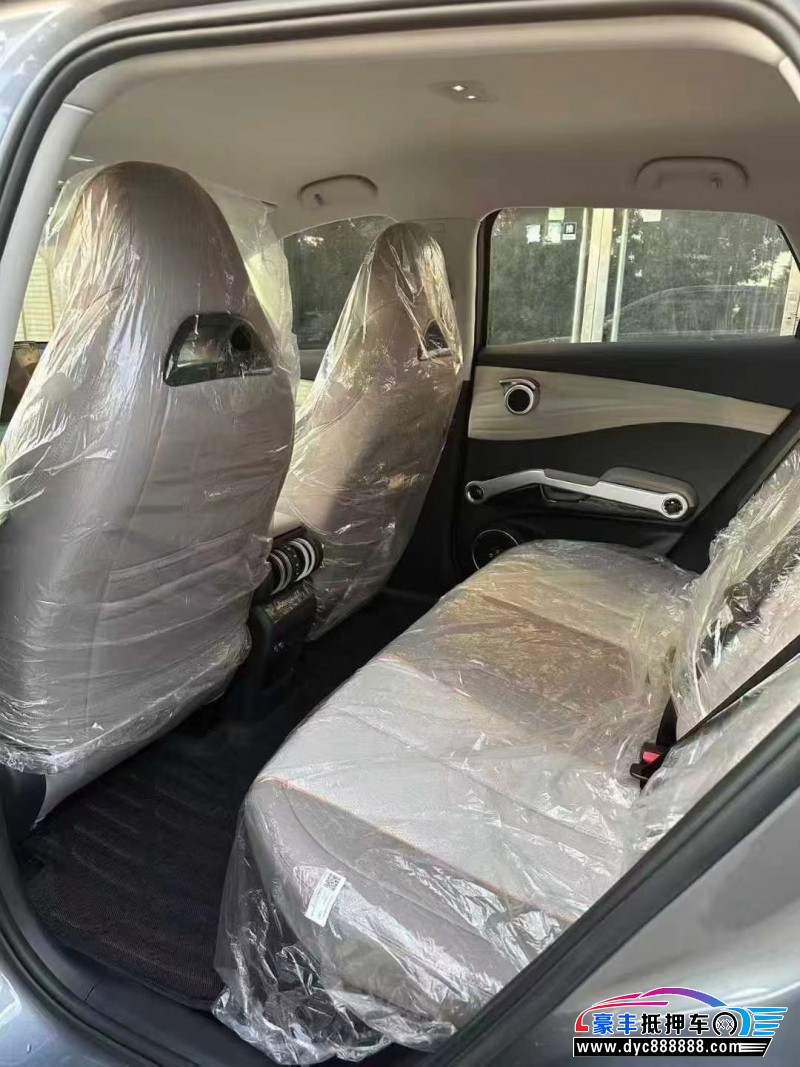 25年比亚迪元轿车抵押车出售