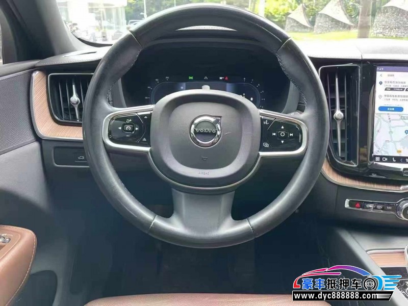 22年沃尔沃XC60轿车抵押车出售