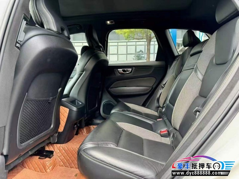 20年沃尔沃XC60轿车抵押车出售
