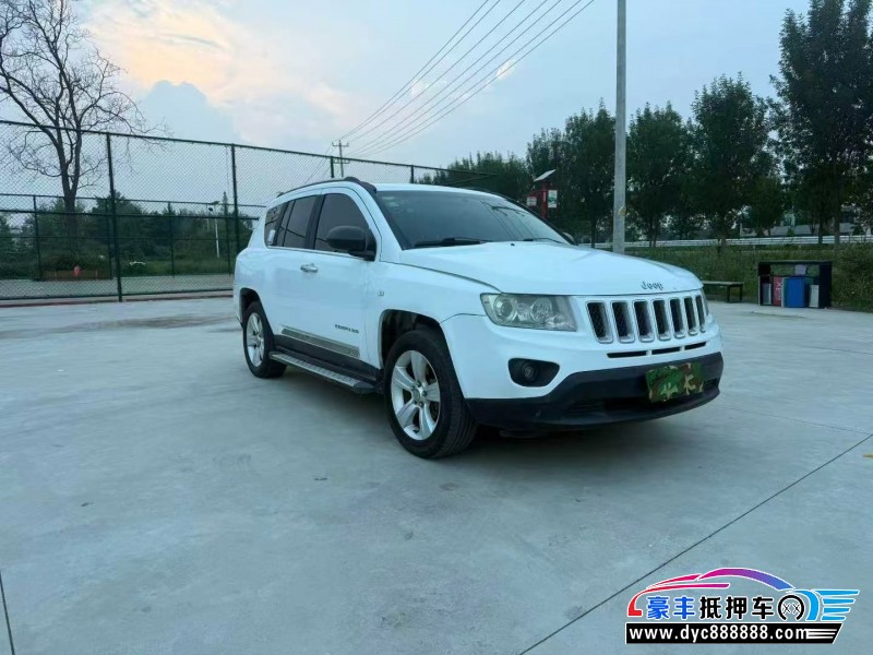 13年Jeep指南者SUV抵押车出售