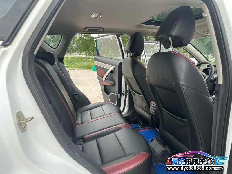 21年吉利缤越轿车抵押车出售