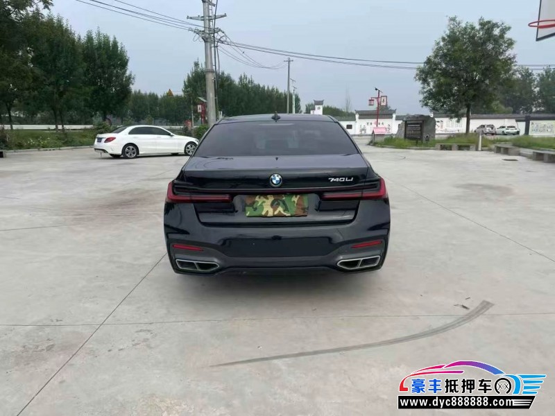20年宝马7系轿车抵押车出售