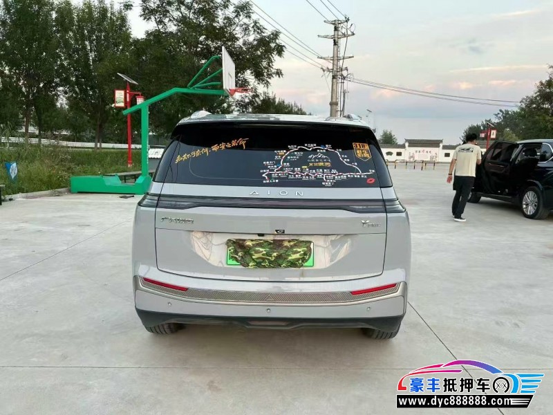 24年埃安Y80轿车抵押车出售