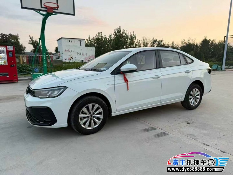 25年大众朗逸轿车抵押车出售