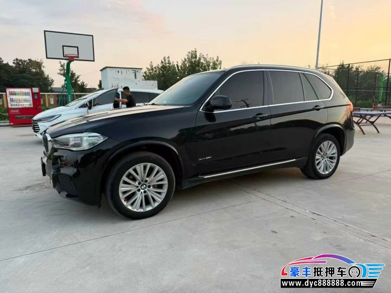 17年宝马X5轿车抵押车出售