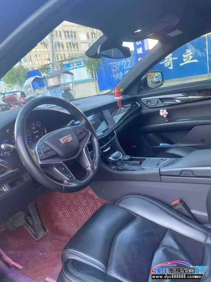 18年凯迪拉克CT6轿车抵押车出售