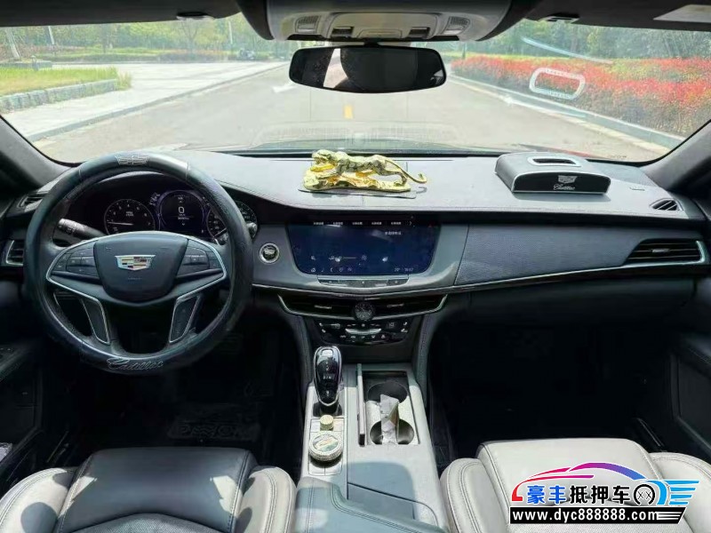 23年凯迪拉克CT6轿车抵押车出售