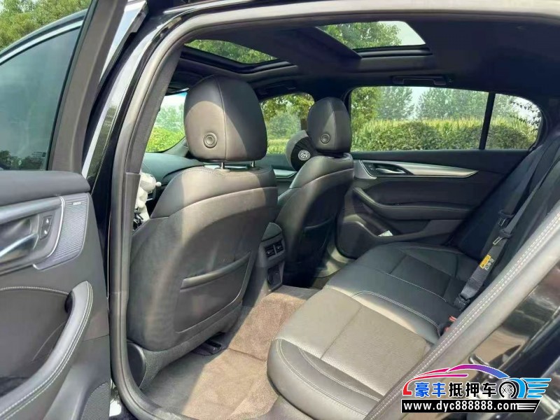 23年凯迪拉克CT5轿车抵押车出售