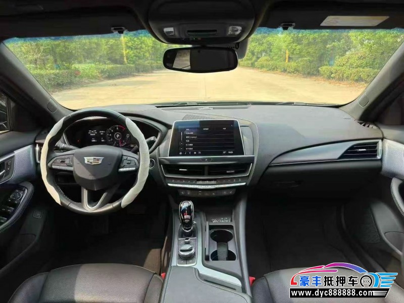 23年凯迪拉克CT5轿车抵押车出售