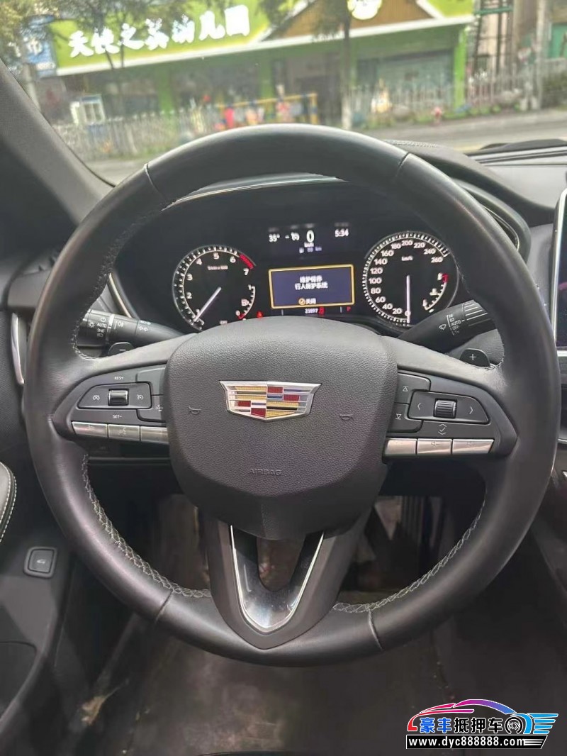 23年凯迪拉克CT5轿车抵押车出售