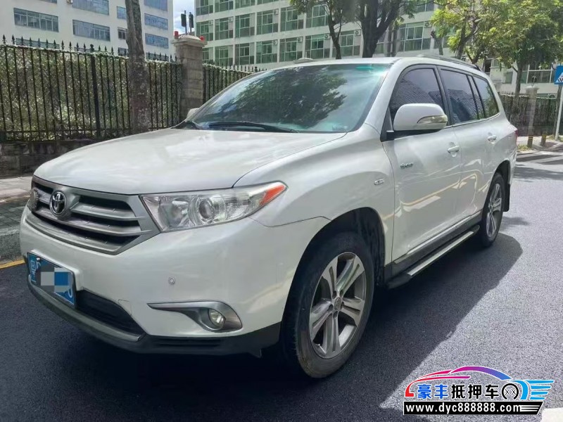 14年丰田汉兰达轿车抵押车出售