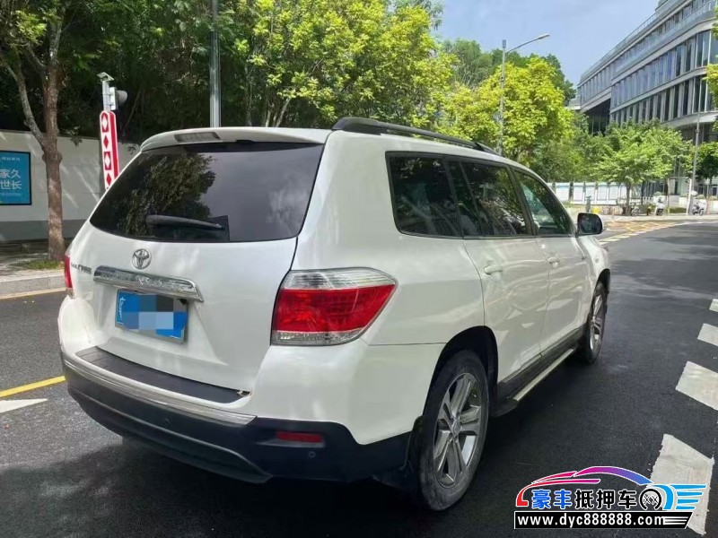 14年丰田汉兰达轿车抵押车出售