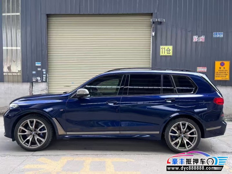 22年宝马X7轿车抵押车出售