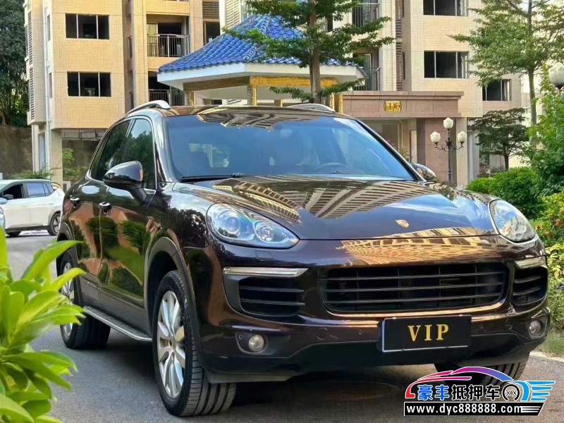 17年保时捷卡宴轿车抵押车出售