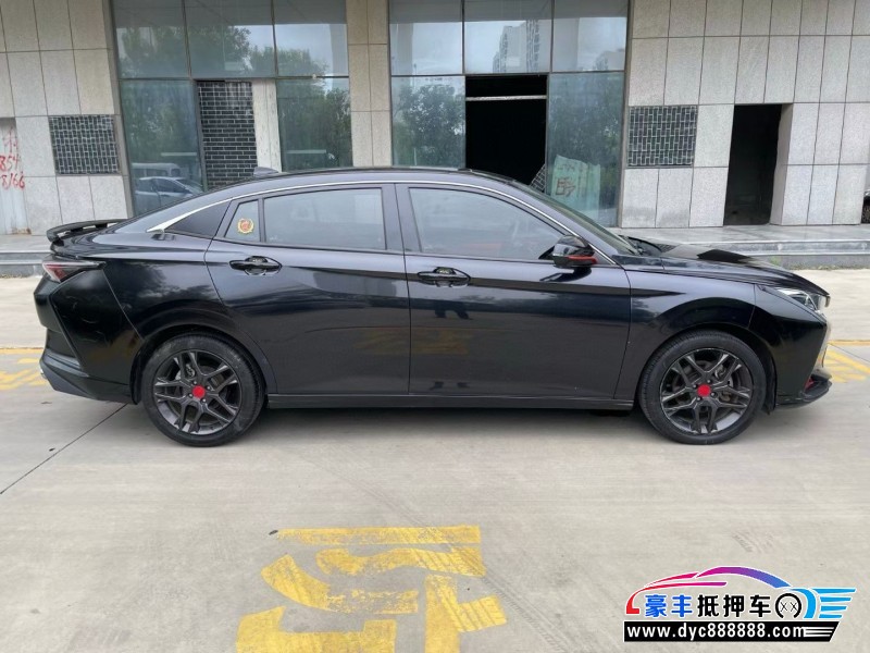 21年东风风神奕炫轿车抵押车出售