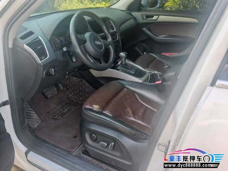18年奥迪Q5轿车抵押车出售