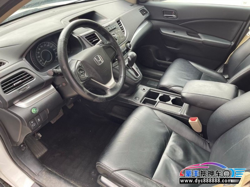 15年本田CR-V轿车抵押车出售