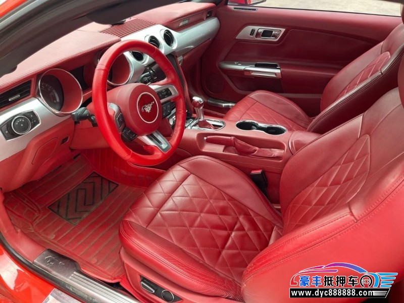 15年福特野马轿车抵押车出售