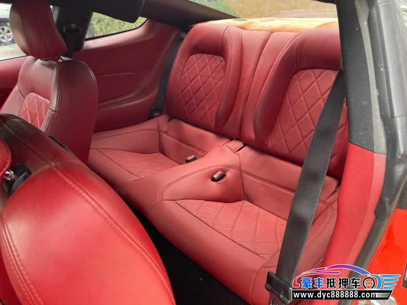 15年福特野马轿车抵押车出售