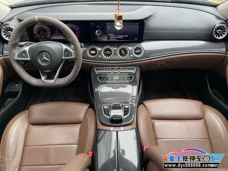 18年奔驰E轿车抵押车出售