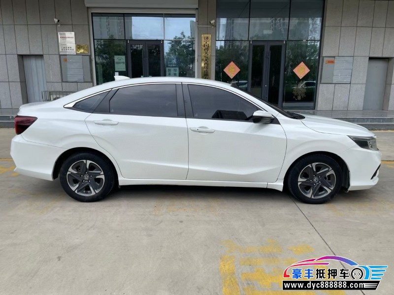 22年本田享域轿车抵押车出售