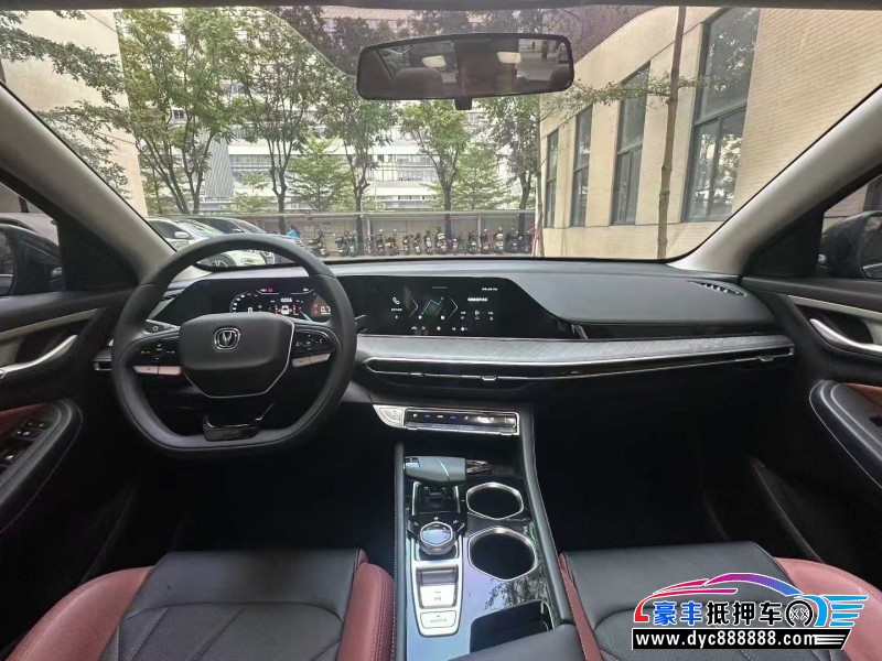 24年长安逸动轿车抵押车出售