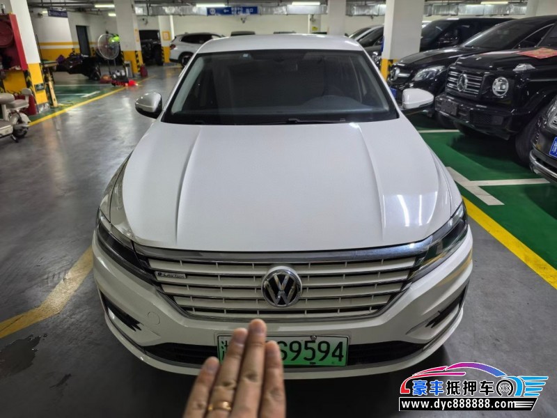 21年大众朗逸轿车抵押车出售