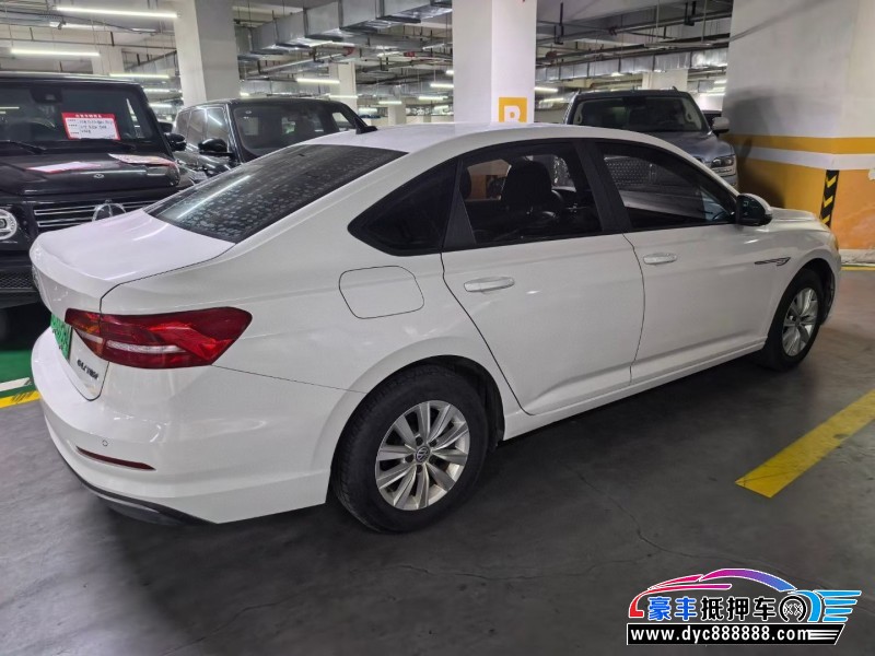 21年大众朗逸轿车抵押车出售