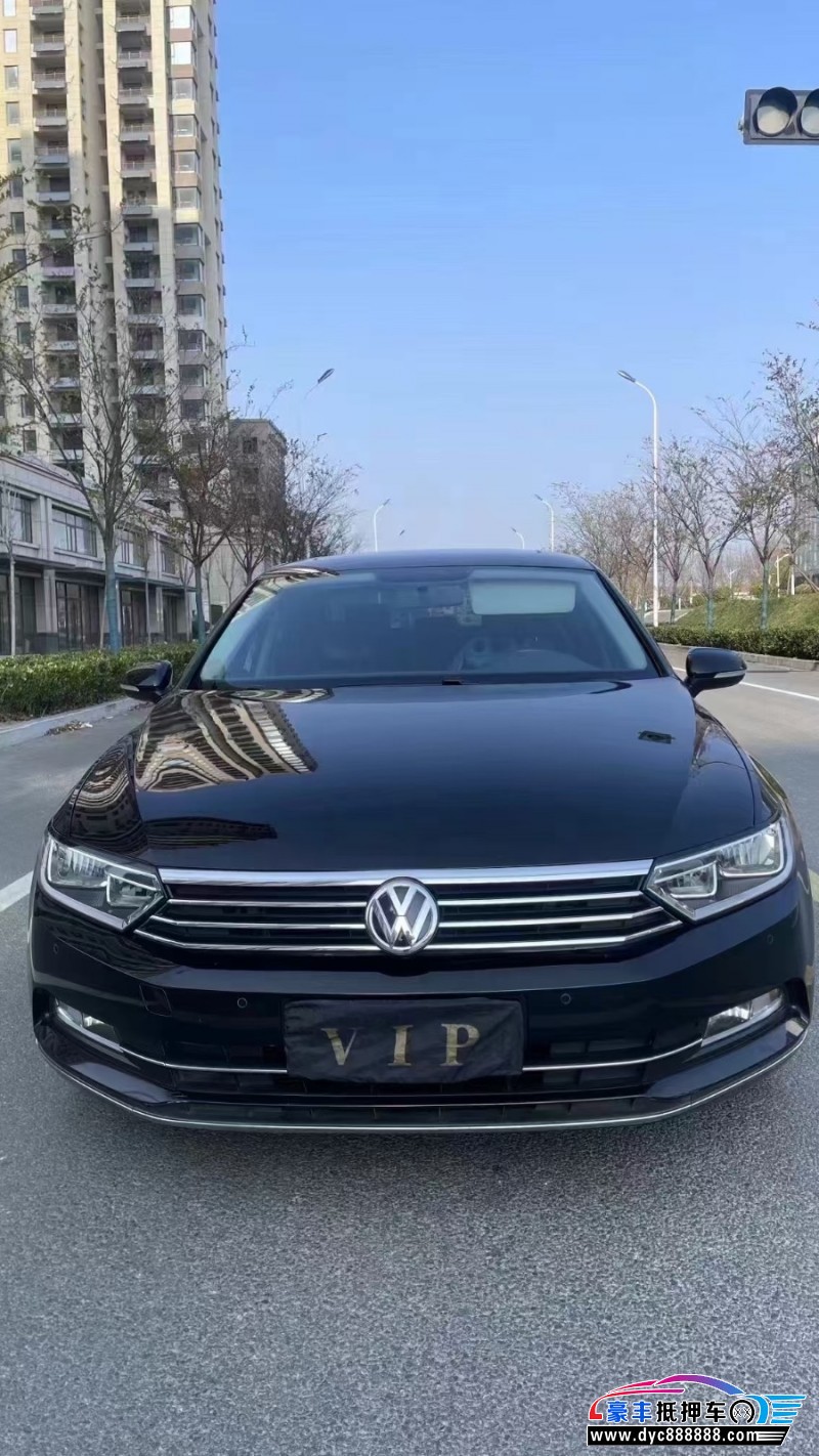 17年大众迈腾轿车抵押车出售