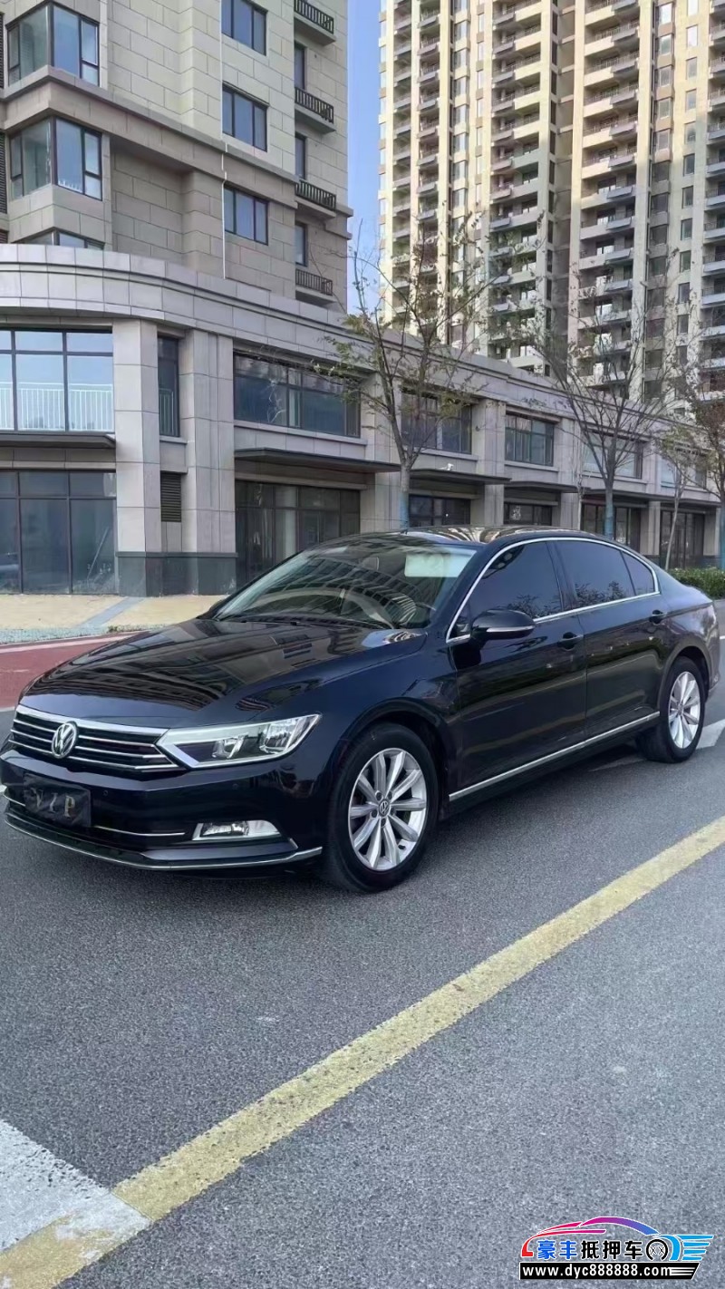 17年大众迈腾轿车抵押车出售