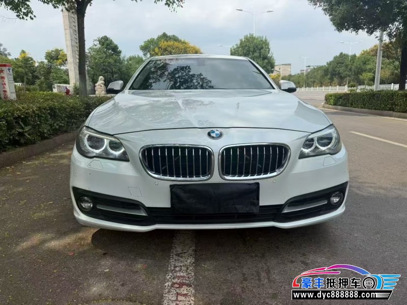 17年宝马5系轿车抵押车出售