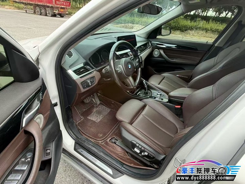 21年宝马X1SUV抵押车出售