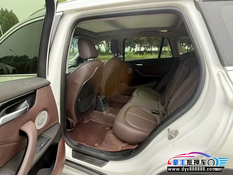 21年宝马X1SUV抵押车出售