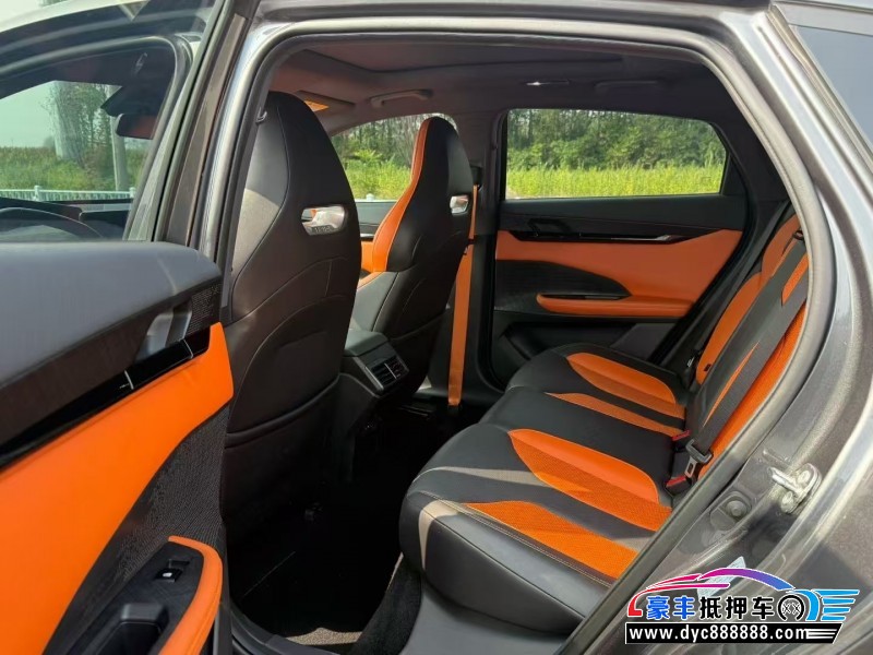 24年长安长安UNI轿车抵押车出售