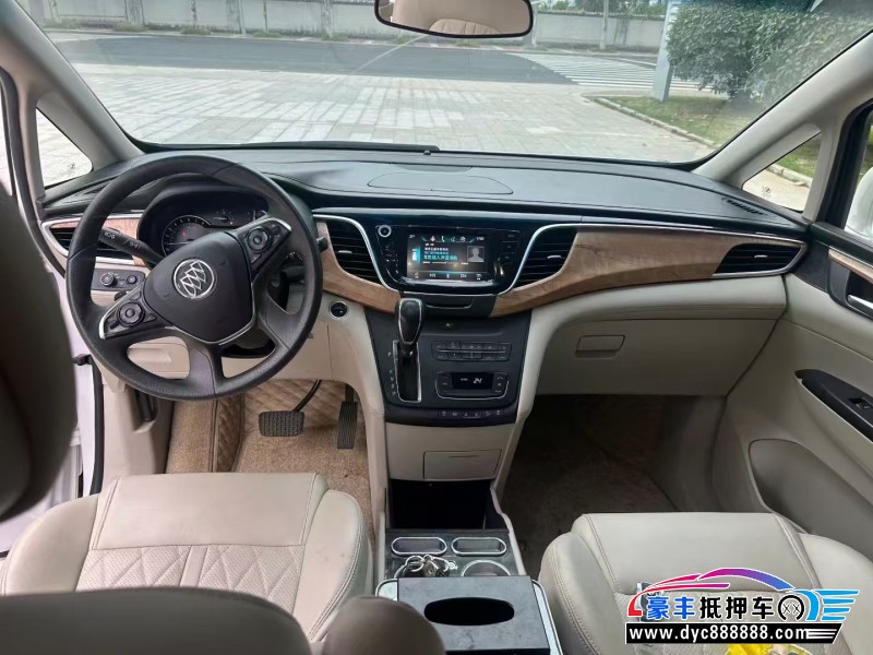 19年别克GL8MPV抵押车出售