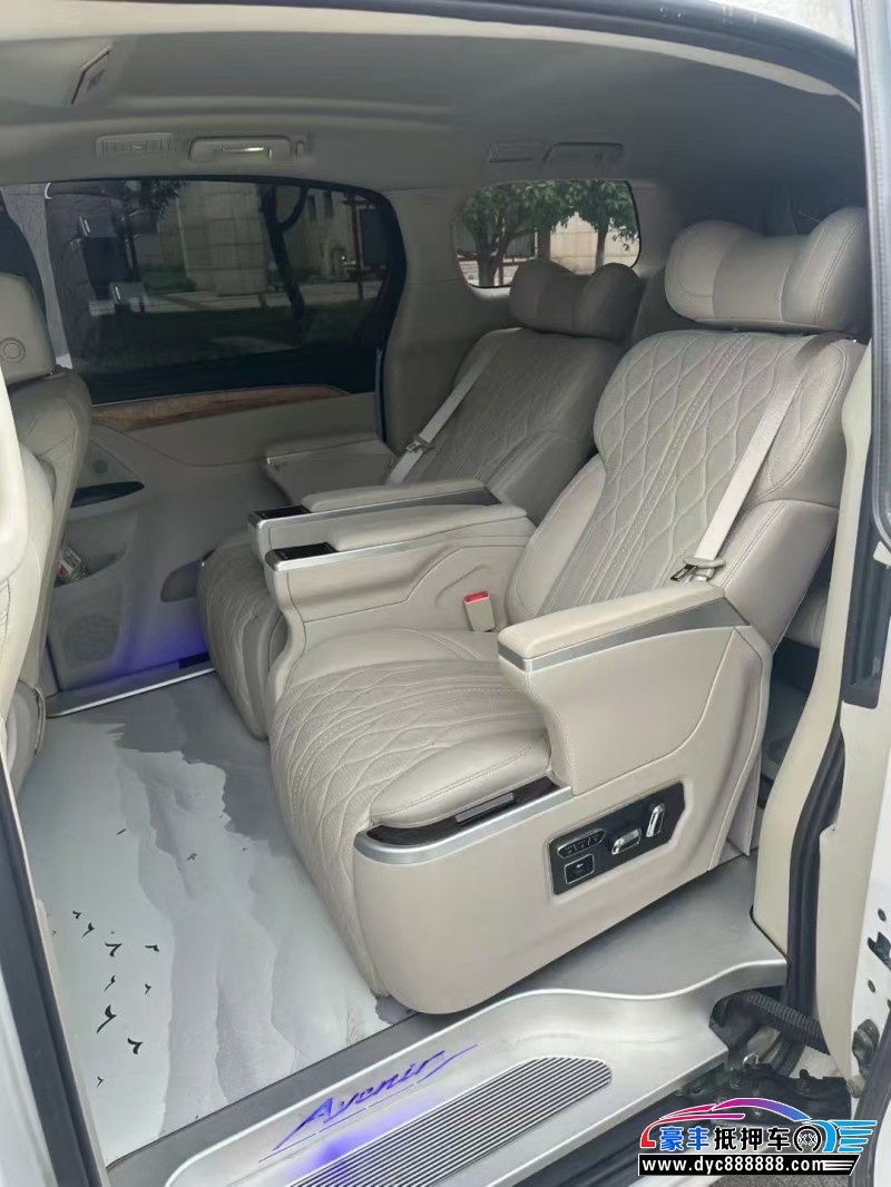 19年别克GL8MPV抵押车出售