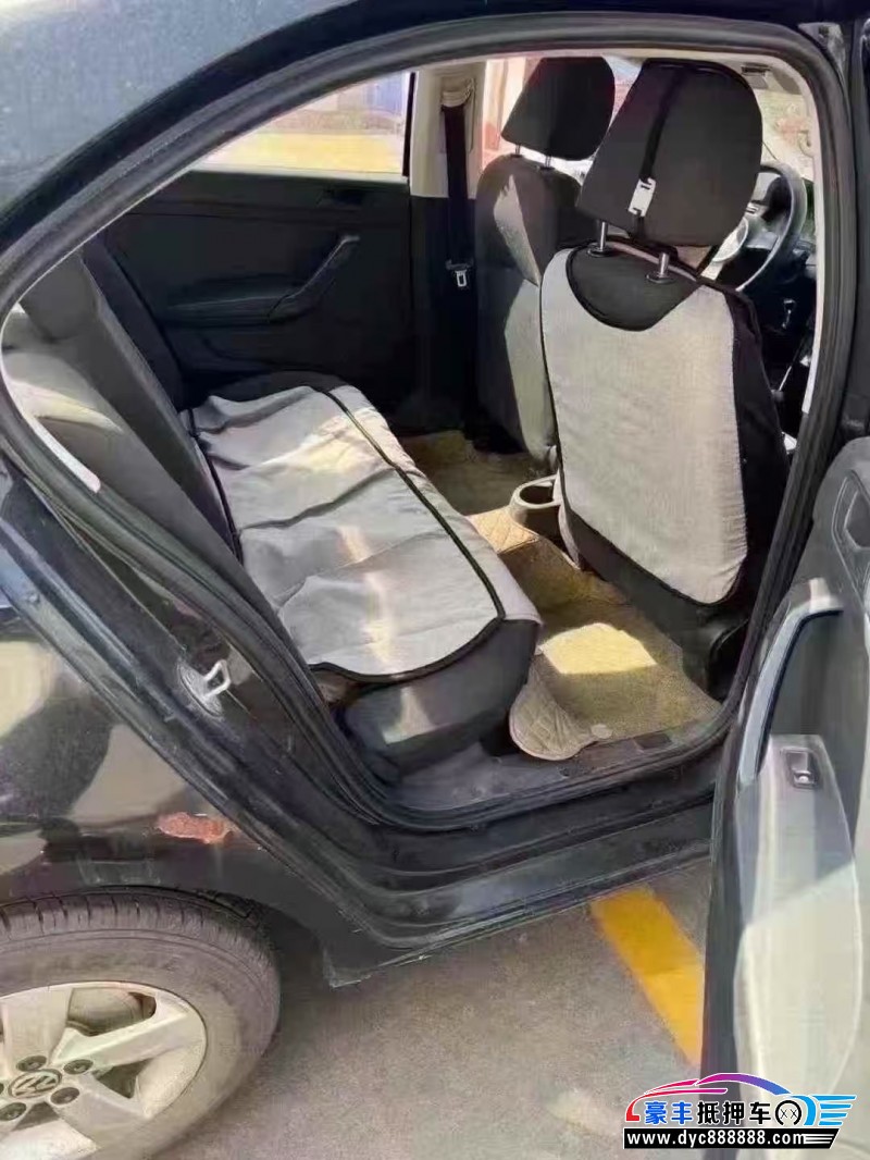 16年大众桑塔纳轿车抵押车出售