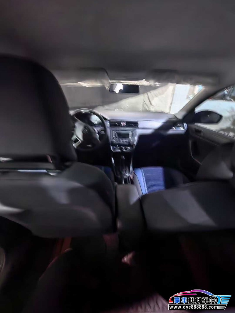 22年大众桑塔纳轿车抵押车出售