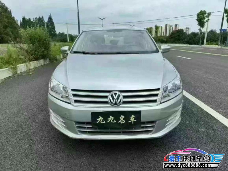 15年大众桑塔纳轿车抵押车出售