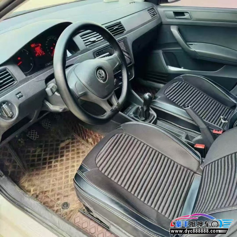 23年大众桑塔纳轿车抵押车出售