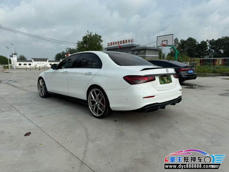 21年奔驰E轿车抵押车出售