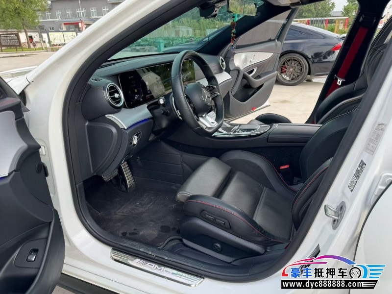 21年奔驰E轿车抵押车出售