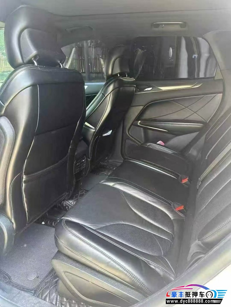 18年林肯MKC轿车抵押车出售